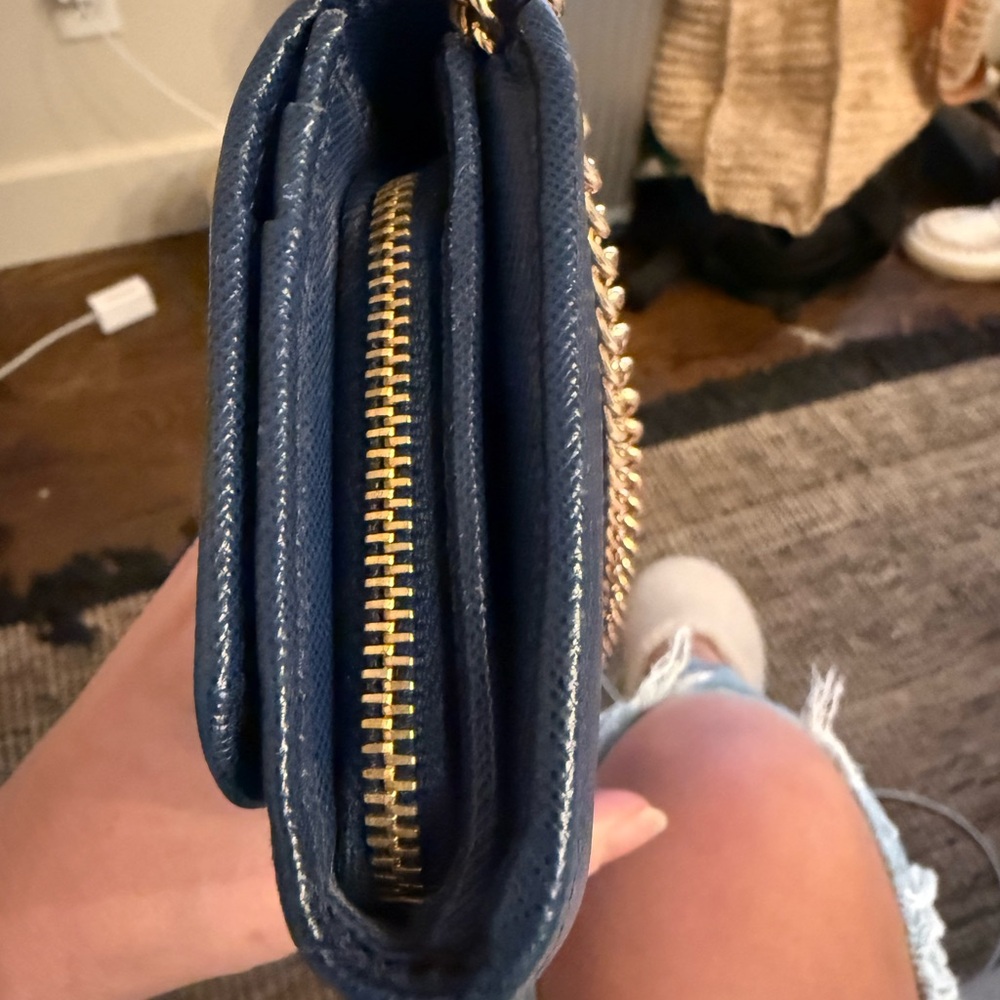EUC Prada $990 Saffiano Leather Continental Waller blue with Chain & Card Holder - Picture 5 of 16